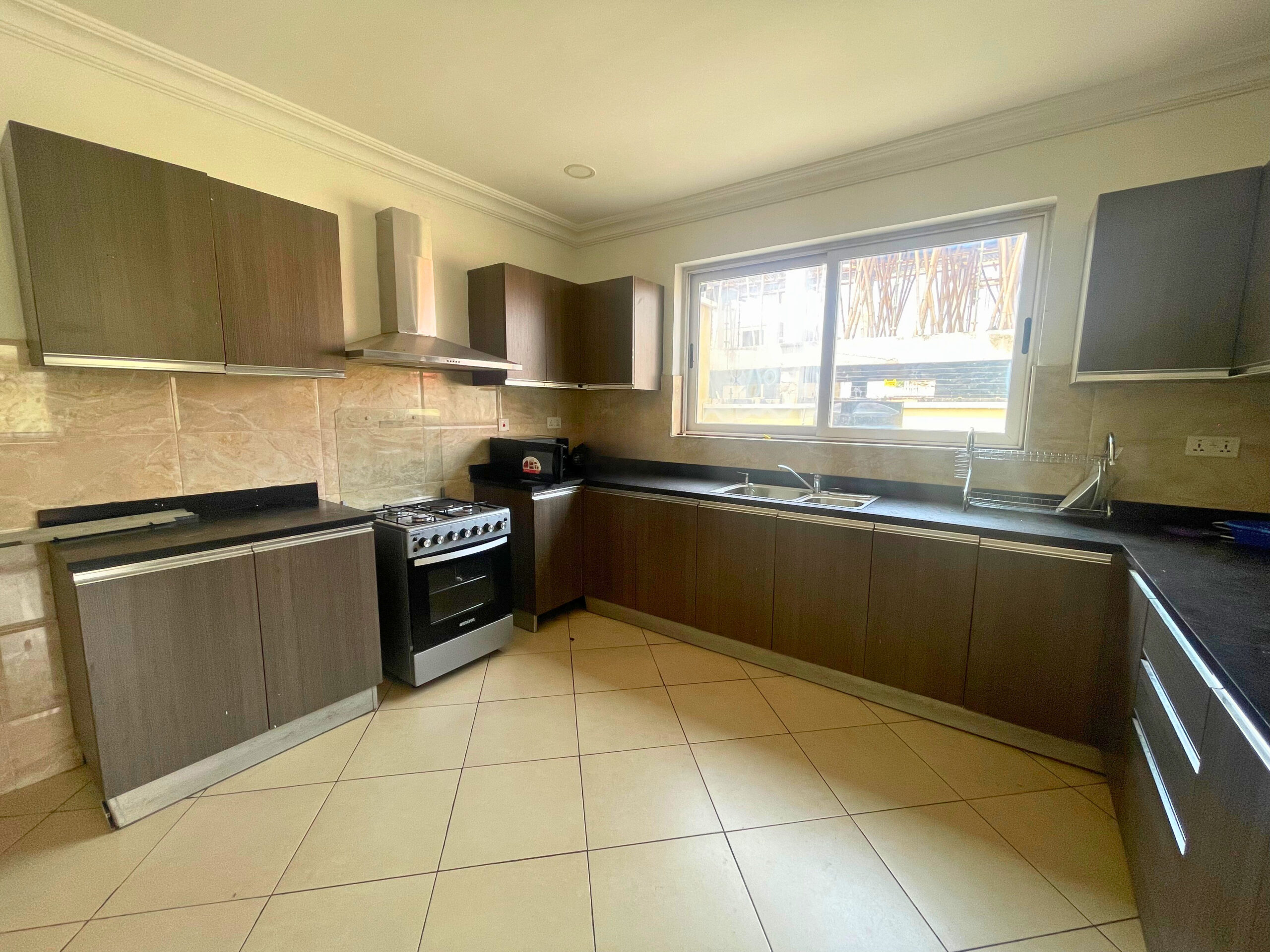 Additional Property Photo-079875-10