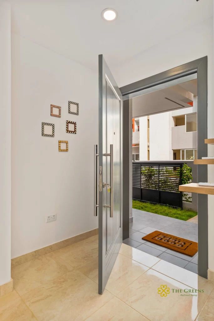 3 Bedroom Semi-Detached Townhouse In Tema Community 25