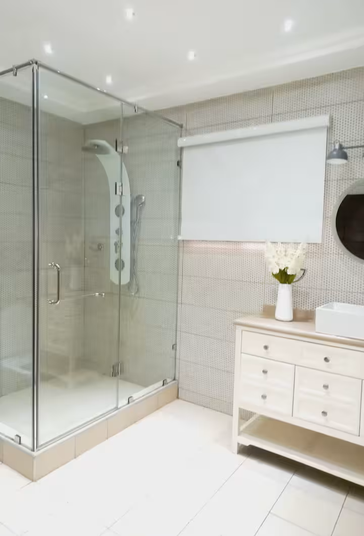 4 Bedroom House In West Trasacco