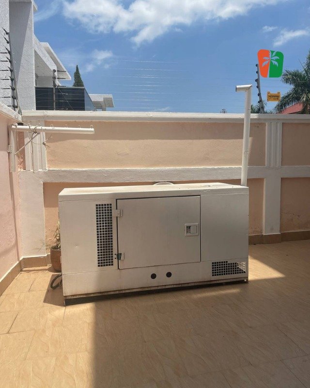 5 Bedroom SelfCompound House In Adjiringanor