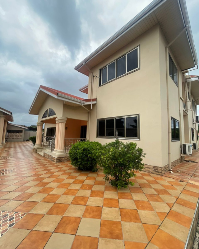Commercial Office Building In East Legon, Accra