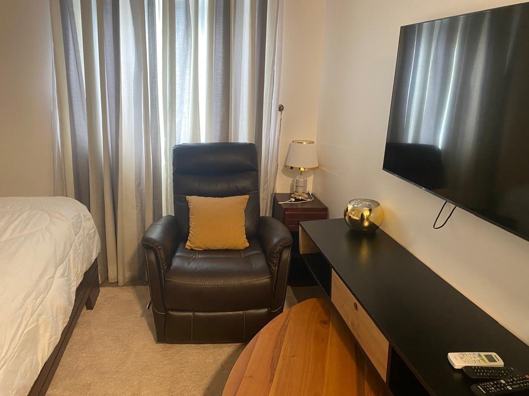 Executive 2 Bedroom Residence with Premium Amenities- North Ridge