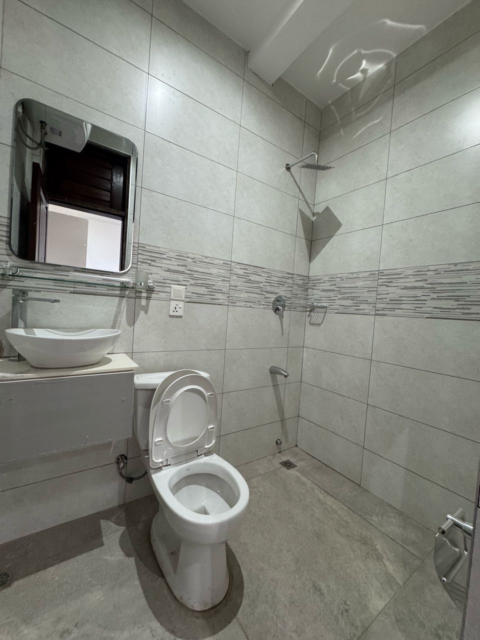 Executive 4 Bedroom Town House in Labone