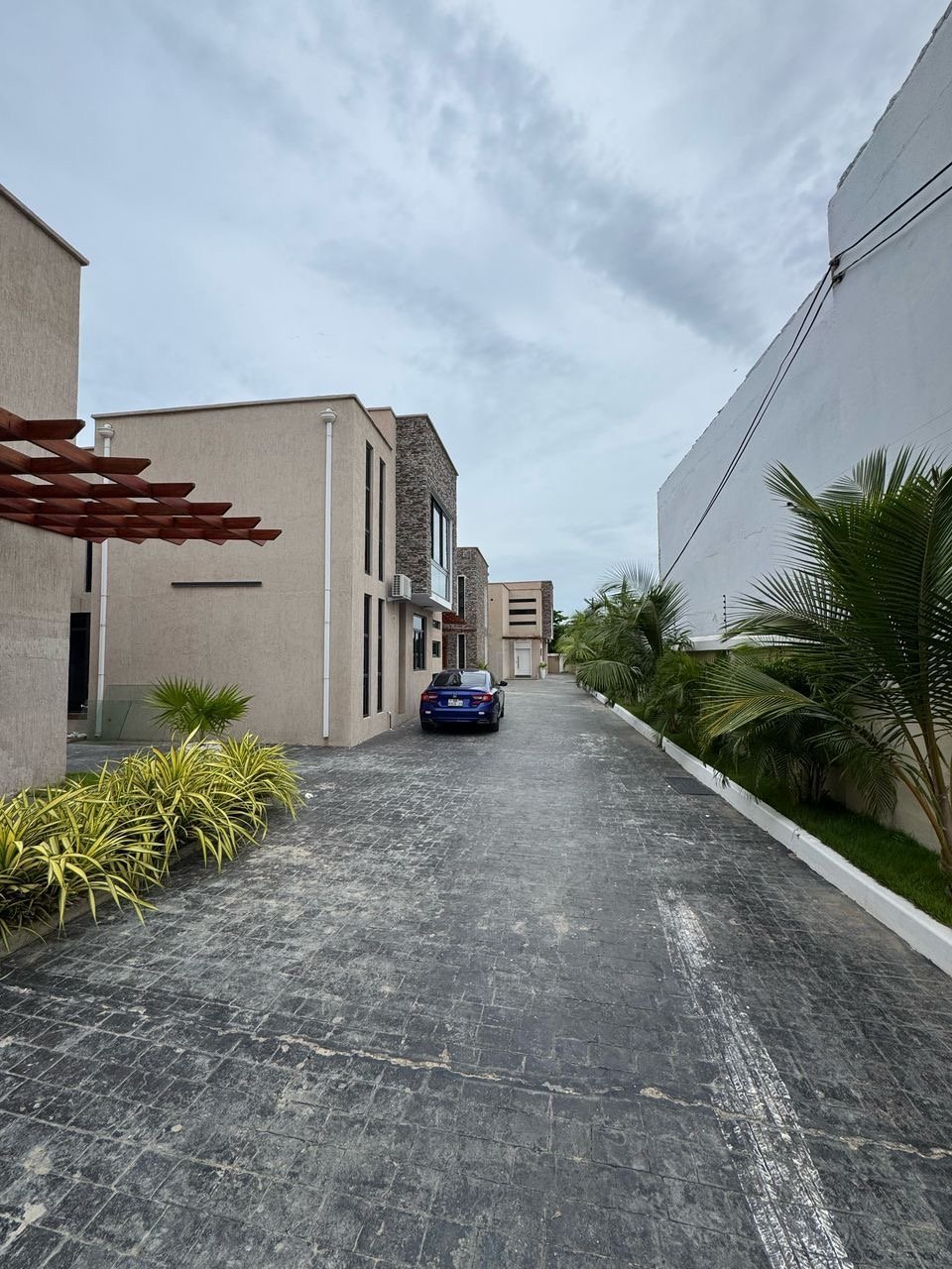 Executive 4 Bedroom Town House in Labone