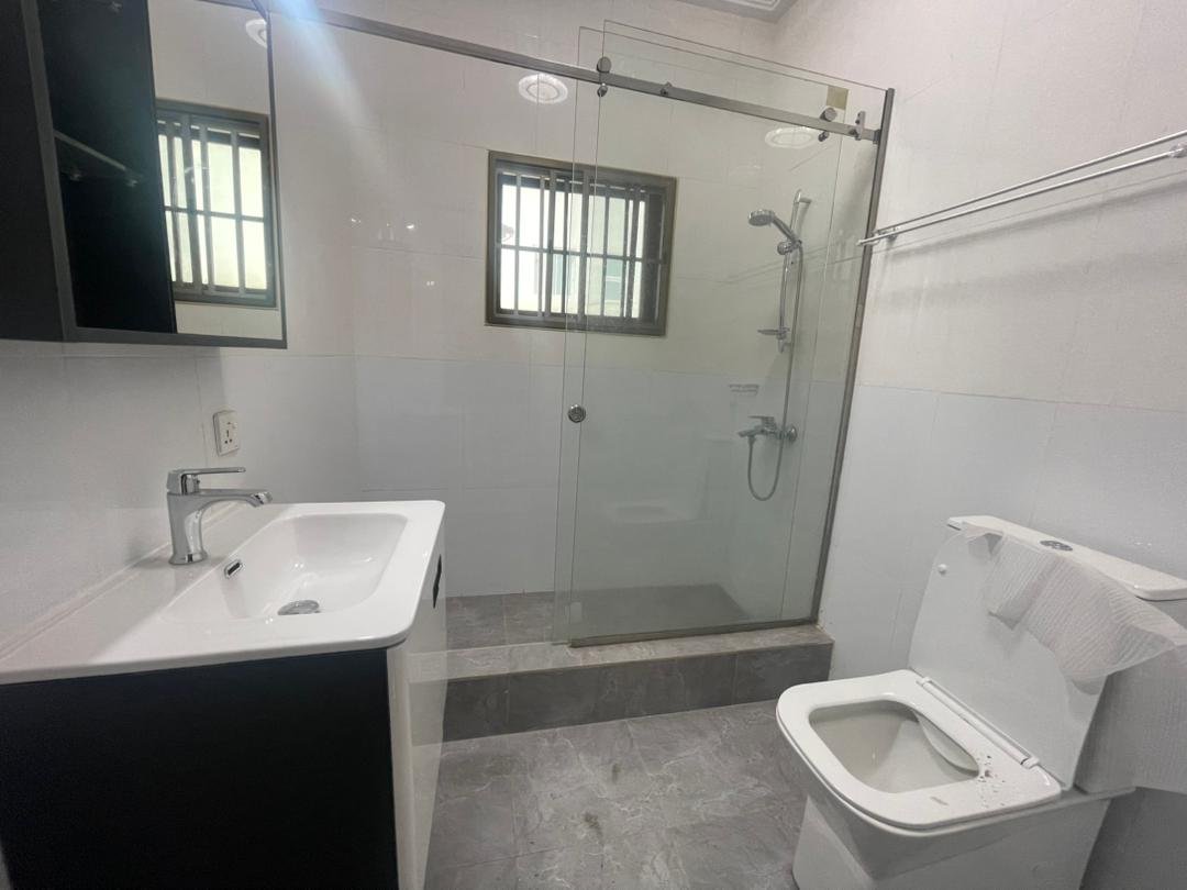 Executive 4 Bedroom Townhouse in Cantonments