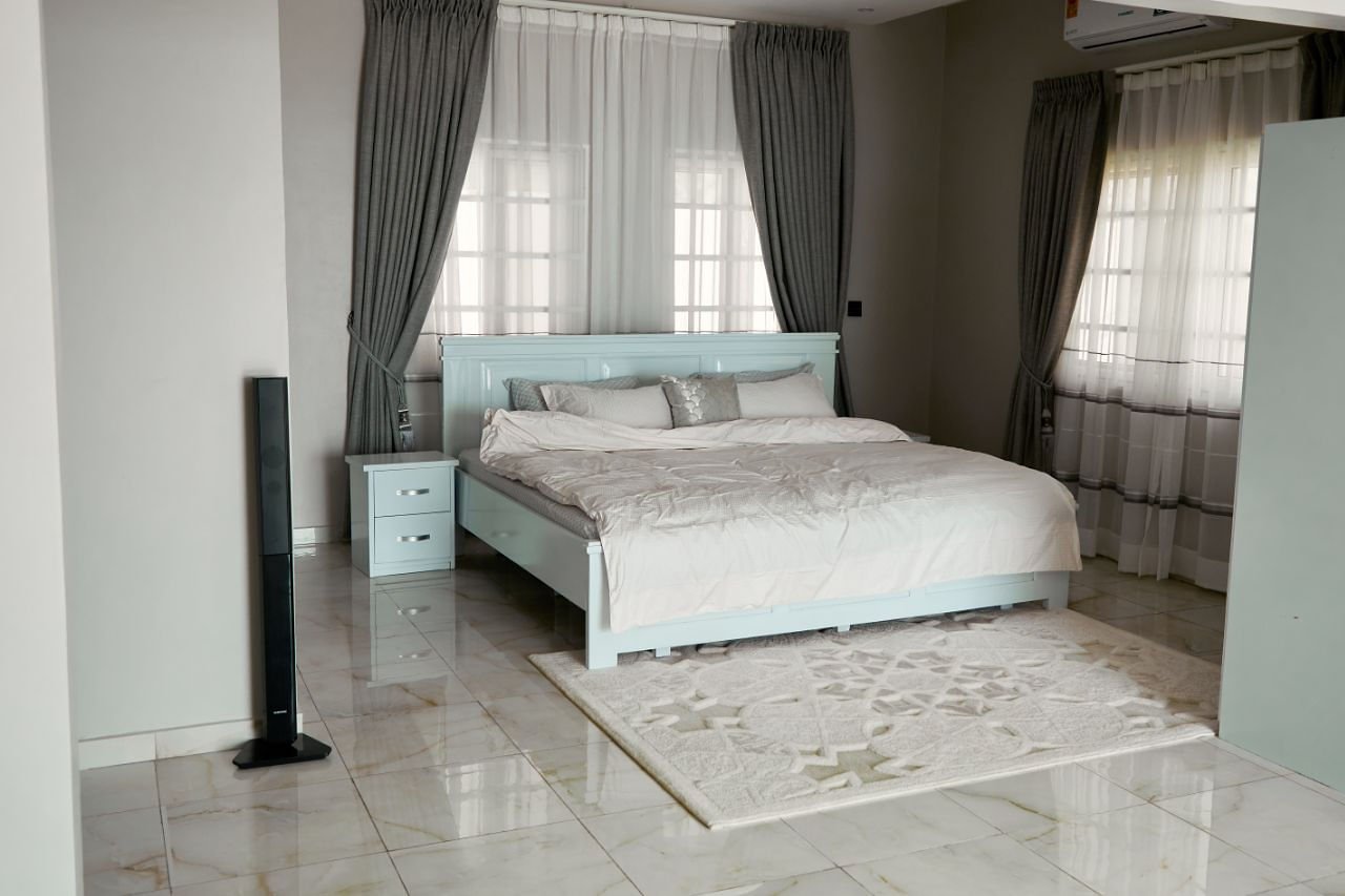 Executive 5 bedroom Beachfront Home in Prampram