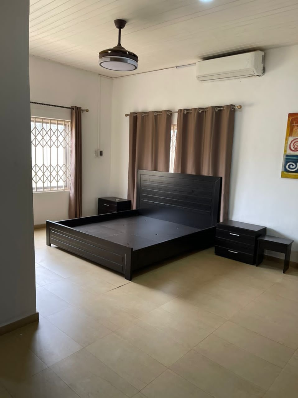 Executive 5 Bedroom House in Adjiringanor