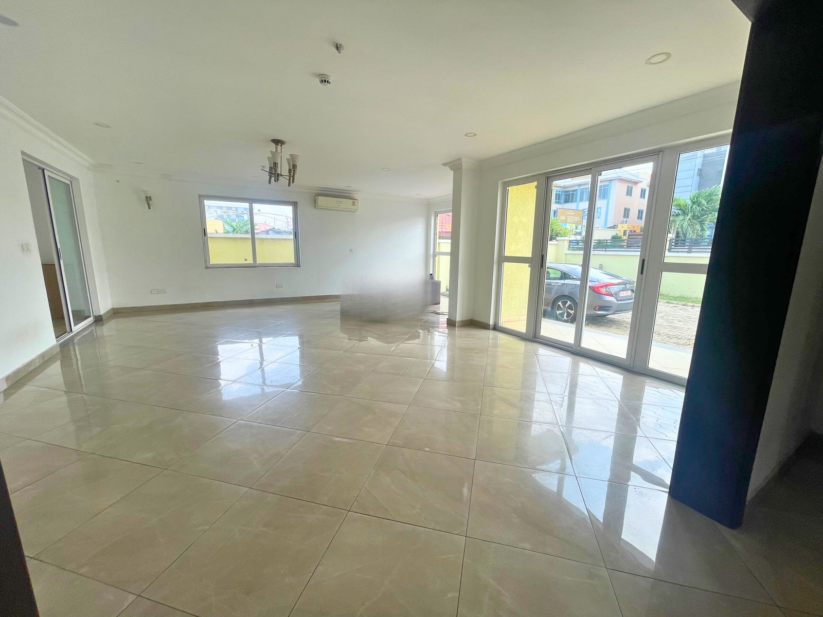 Executive Commercial Space in Adjiringanor East Legon