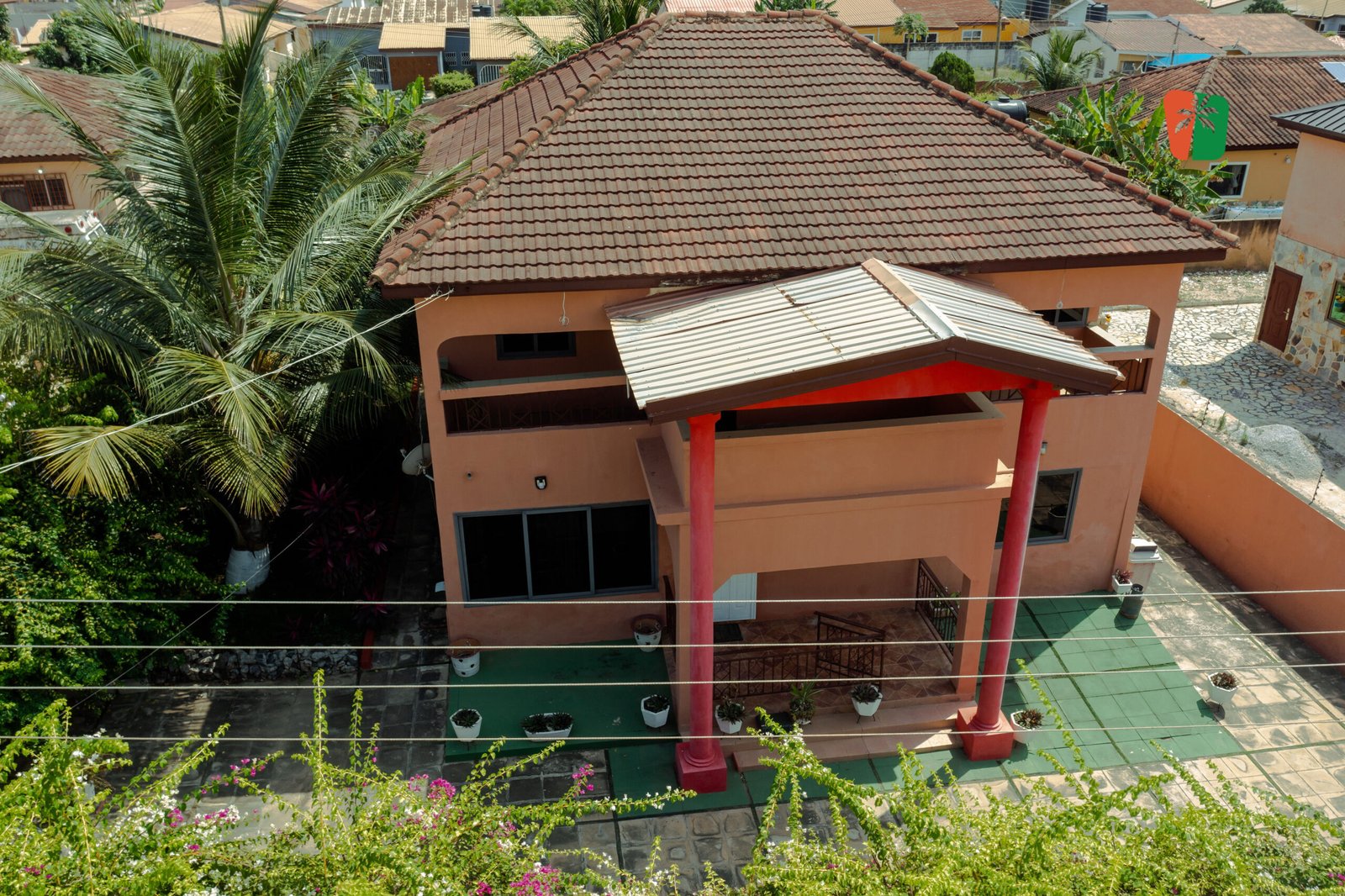 Luscious 5 Bed 5 Bath Garden Estate near KoKrobite Drive