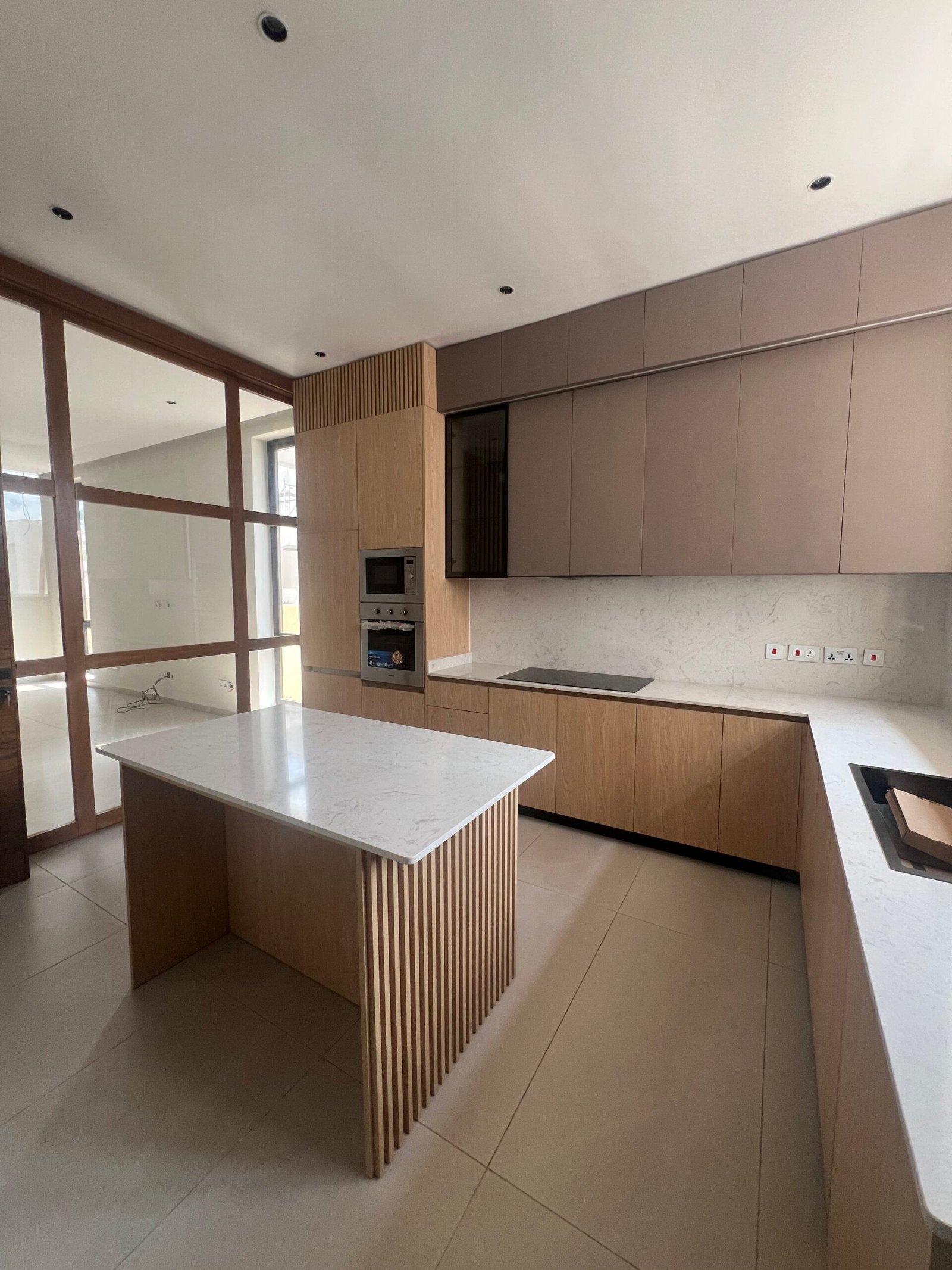 Luxury 4 Bedroom Townhome In East Legon