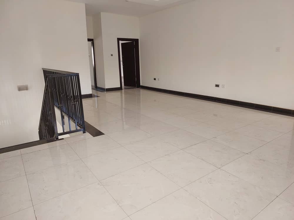 Prime 4 Bedroom Townhouse In Cantonments