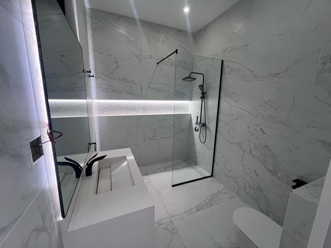 Prime 4 Bedroom Townhouses In Dworwulu