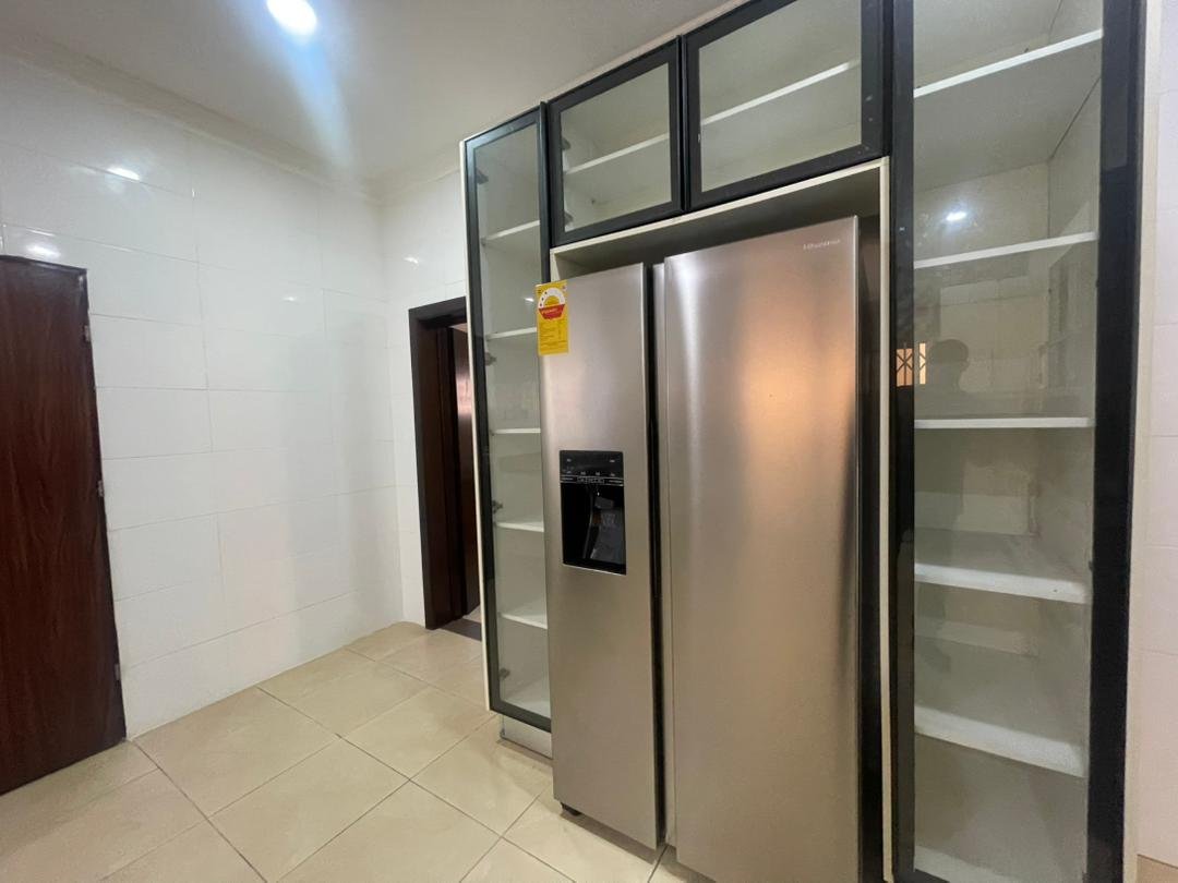 Prime 5 Bedroom Townhouse in Cantonments