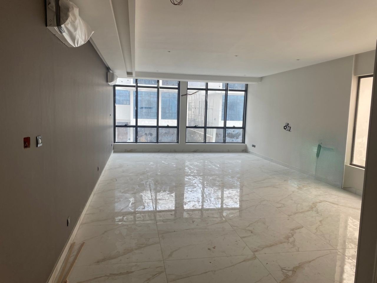 Upscale 4 Bedroom Townhouse in East Legon