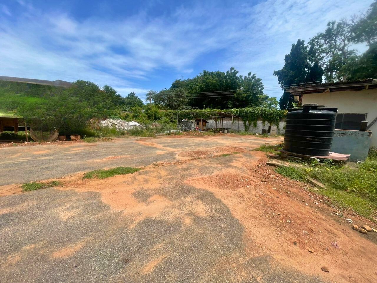 Upscale JV Land in Airport Residential