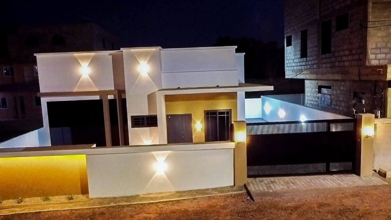 2 Bedroom House for Sale in Prampram – Beachfront Property with Private Compound