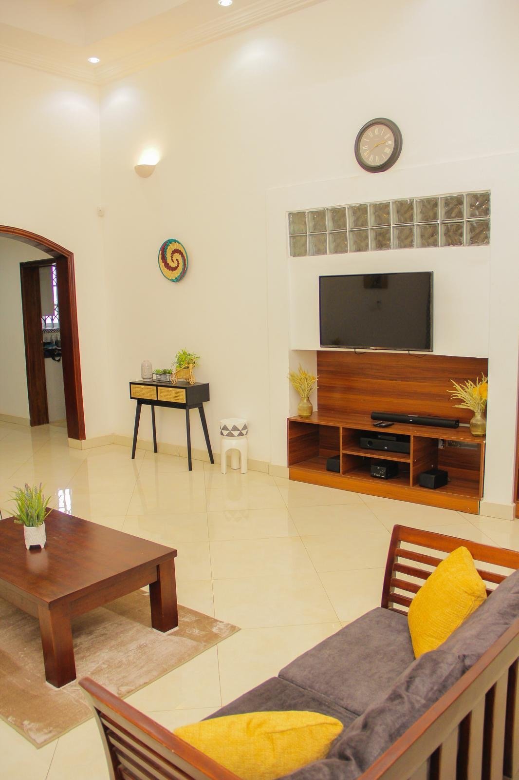 Furnished 4-Bedroom House with Solar & Security for Rent in Tema – $1,100