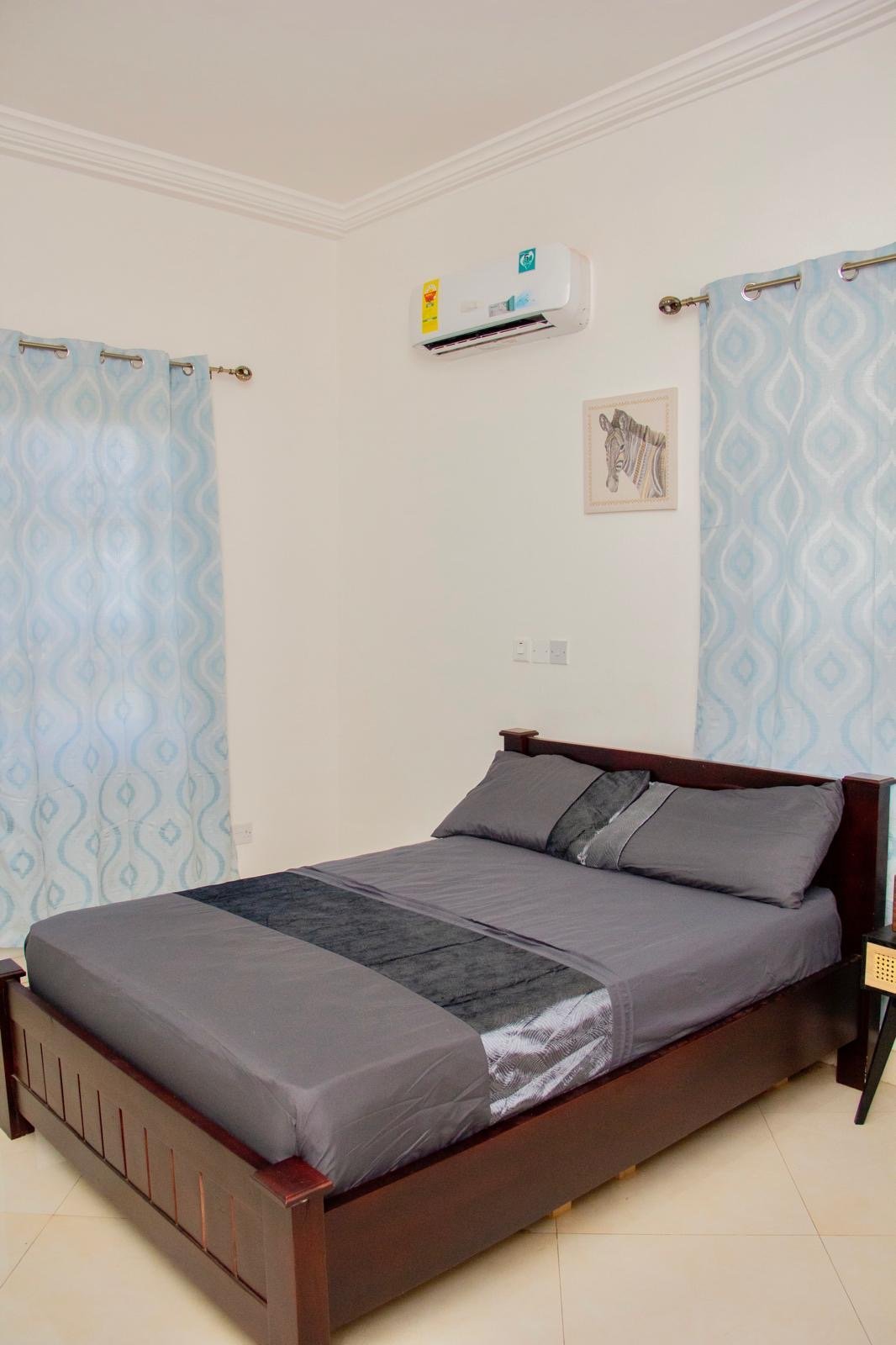 Furnished 4-Bedroom House with Solar & Security for Rent in Tema – $1,100