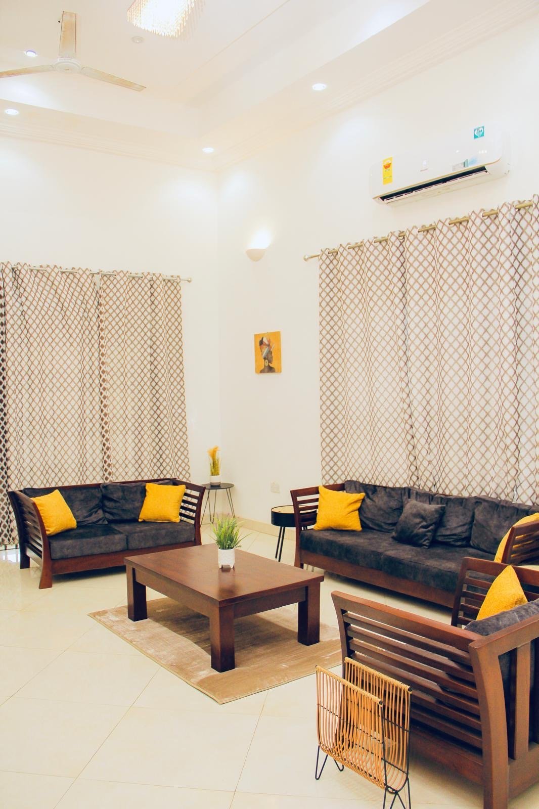 Furnished 4-Bedroom House with Solar & Security for Rent in Tema – $1,100