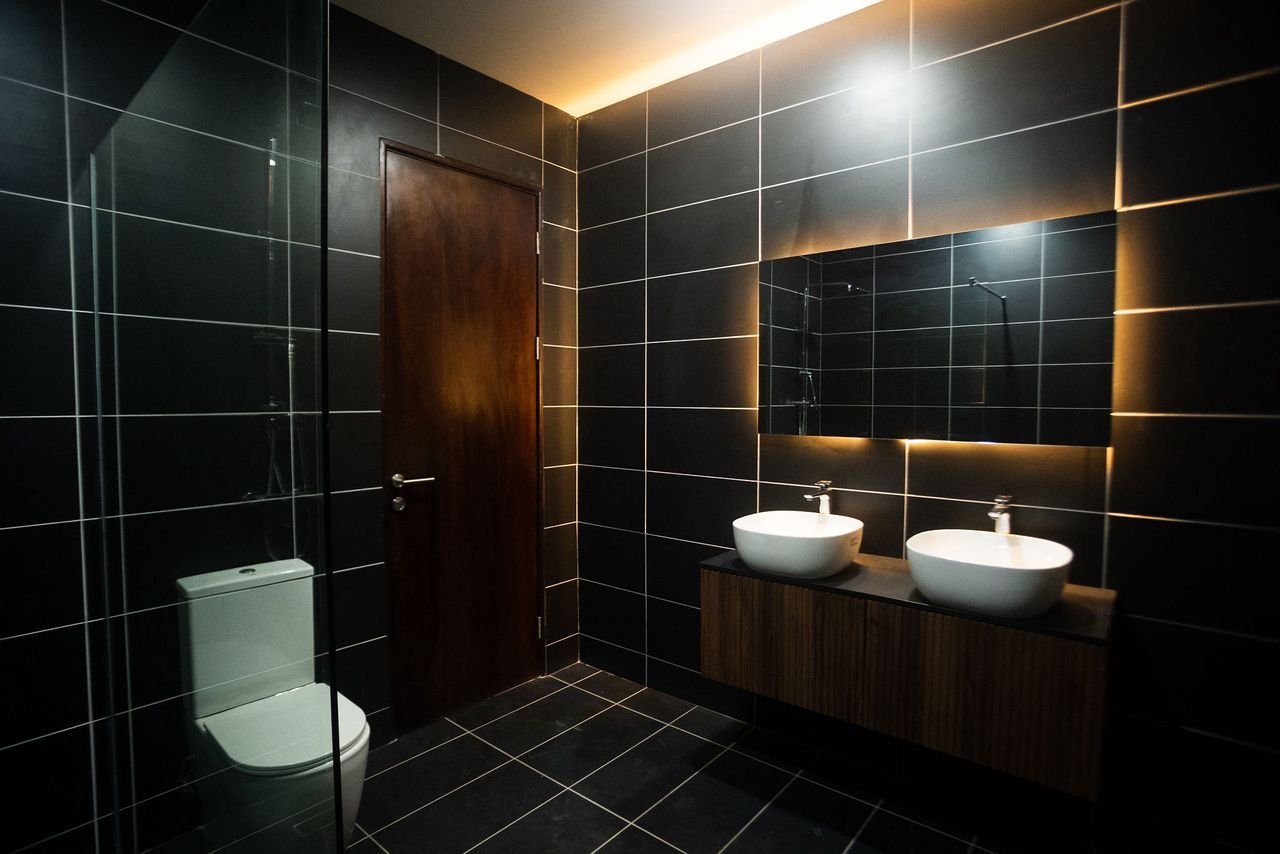 Luxury 3-Bedroom House with Home Office for Sale in Ashaley Botwe, Accra