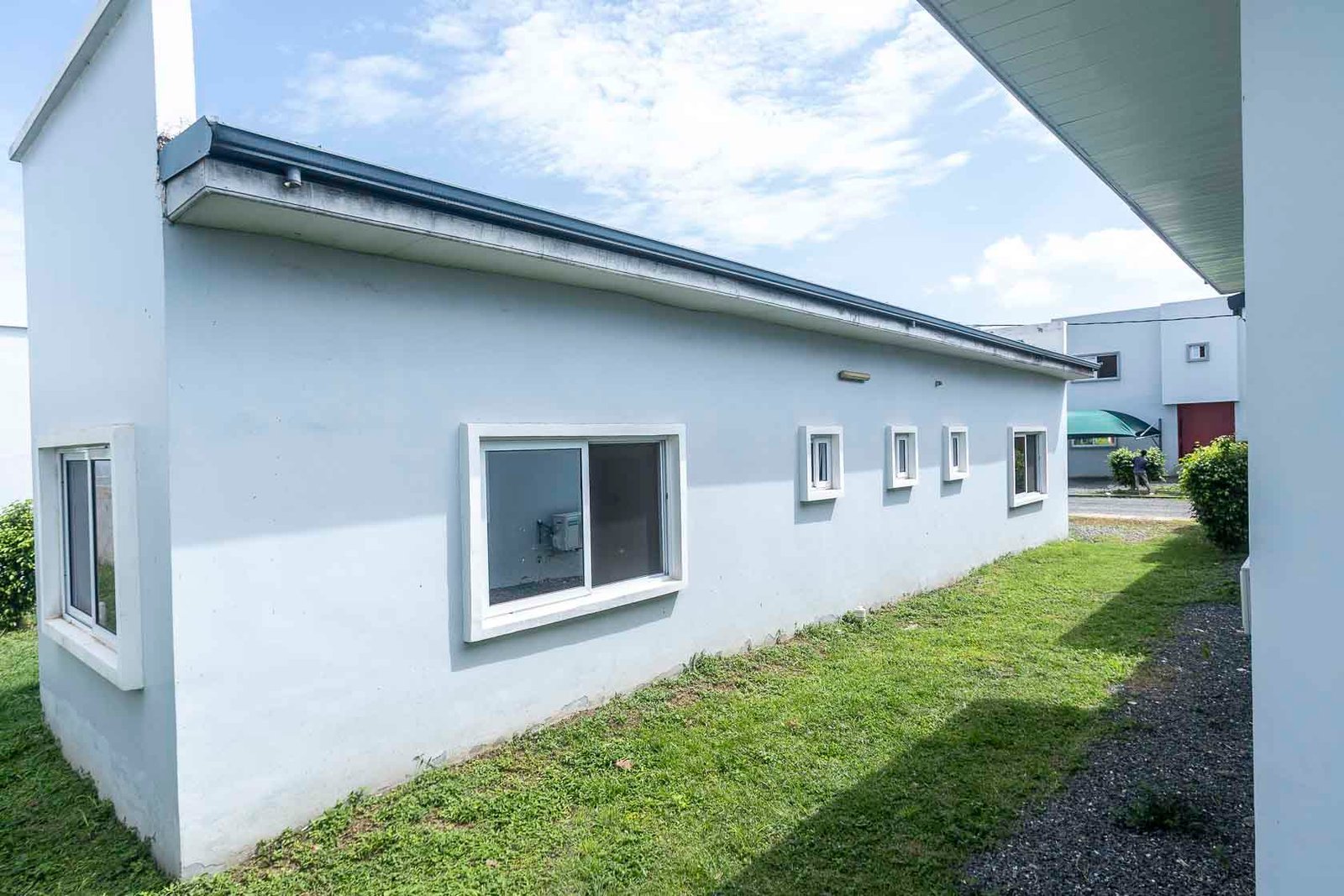 Modern Single-Level Bungalow for Sale in Oyibi – Stylish 2-Bedroom Home with Curb Appeal