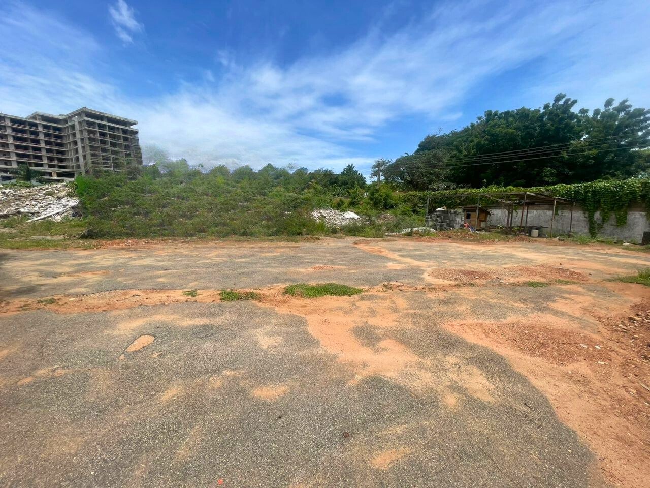 Upscale JV Land in Airport Residential