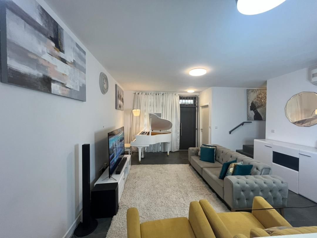 2-Bedroom House for Rent in Ayi Mensah – Peaceful Living with Scenic Views