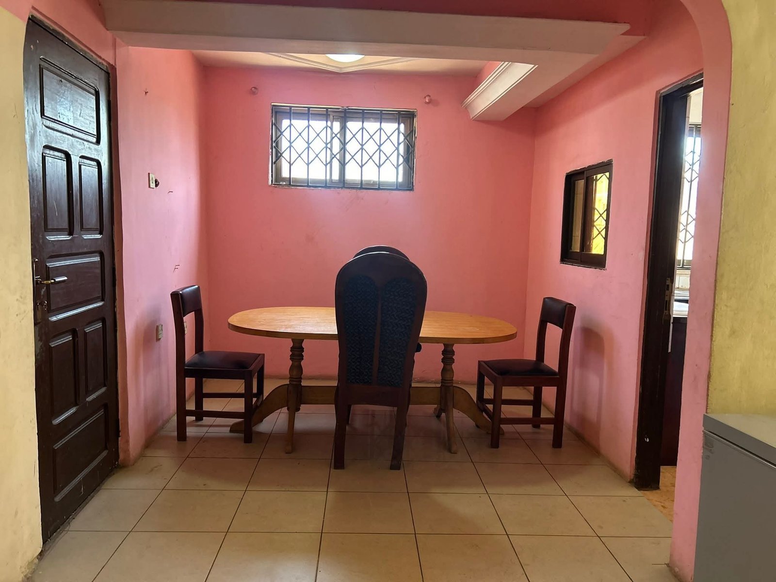 4-Bedroom House for Rent in Tema – Secure Family Living (Short & Long Stay Options)