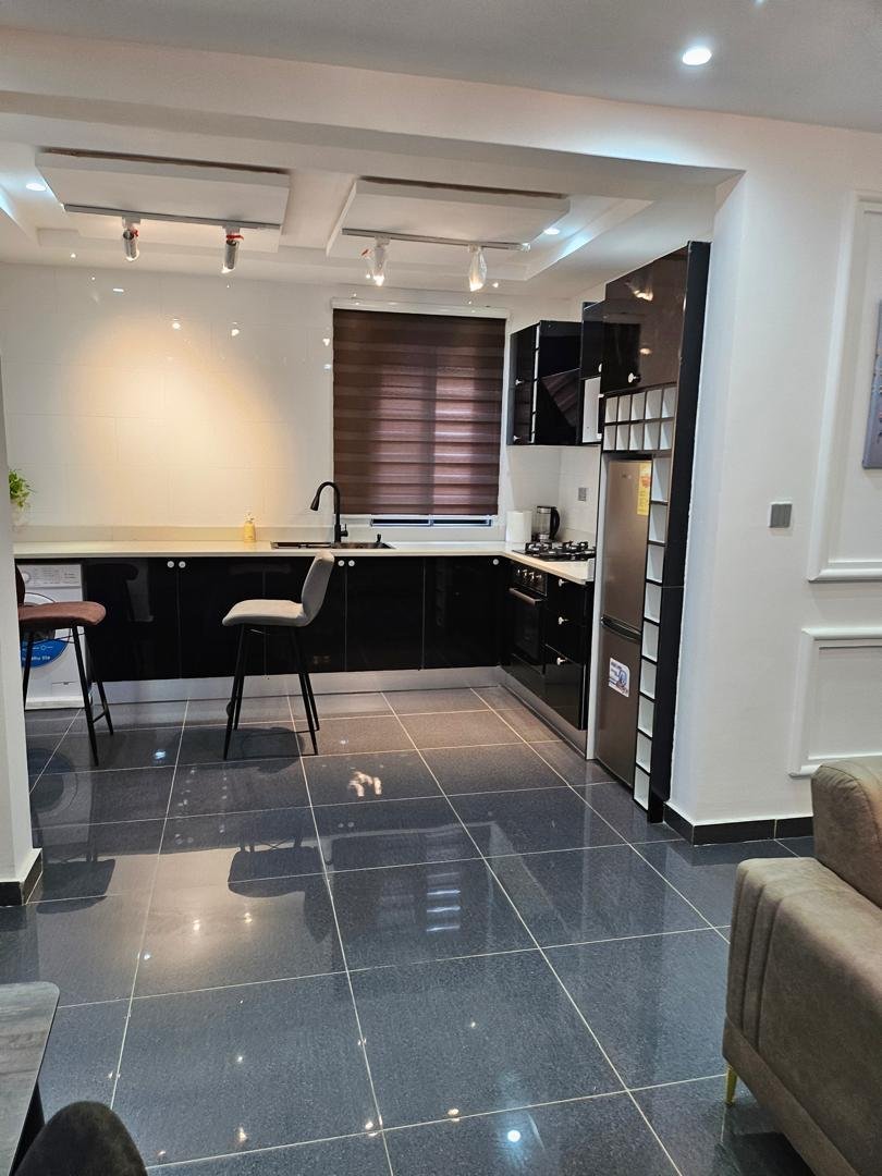 Executive One Bedroom Apartment in Lakeside Estate