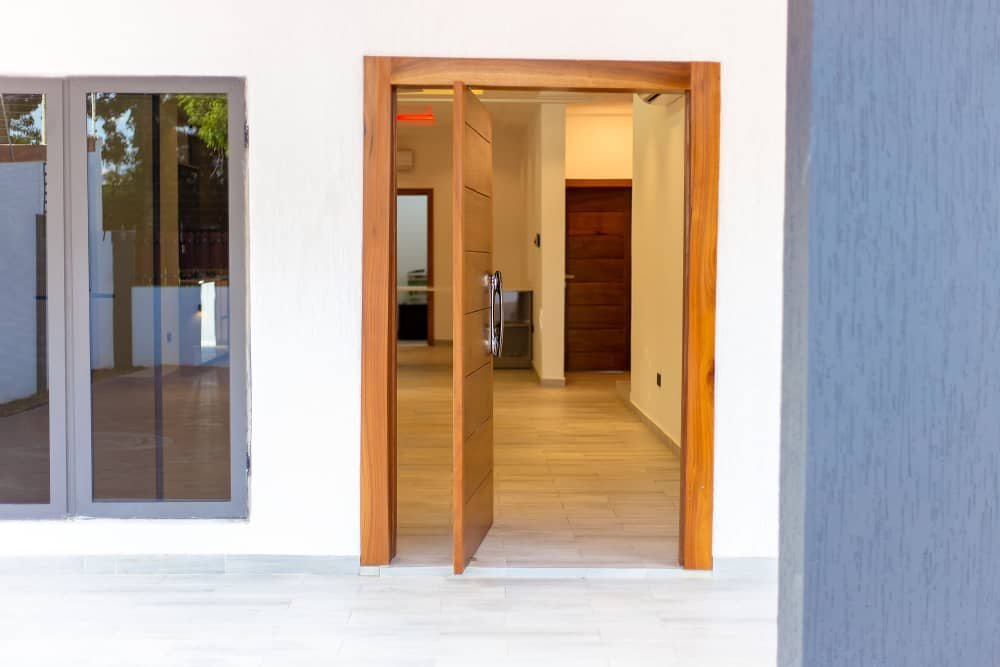 Luxury 4 Bedroom Townhouse for Rent in Accra, Ghana