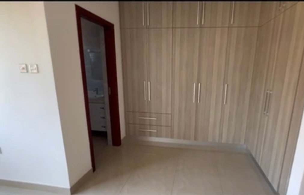 MODERN 3 BEDROOM APARTMENT FOR SALE IN TEMA