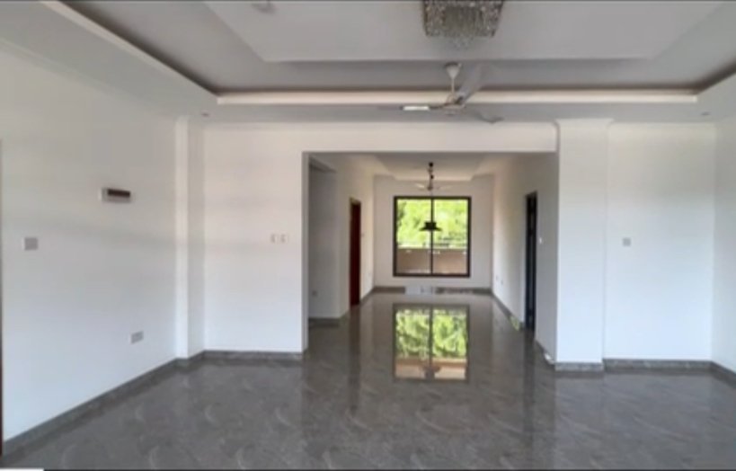 MODERN 3 BEDROOM APARTMENT FOR SALE IN TEMA