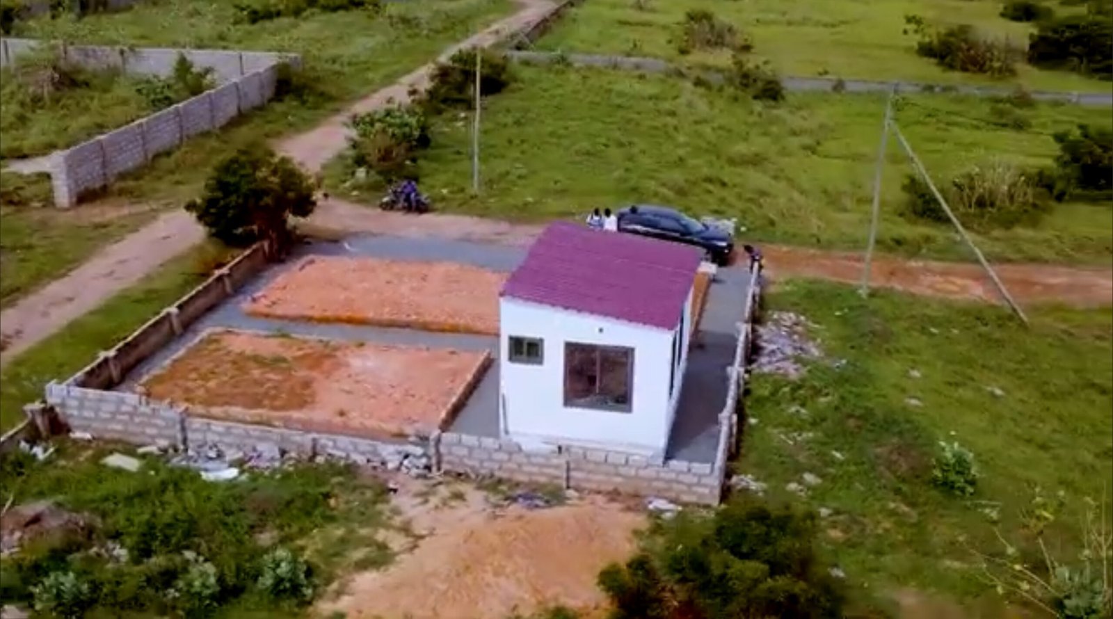 Plot of land and studio- style pod for Sale in Prampram, Ghana – Investment Opportunity Near the Ocean