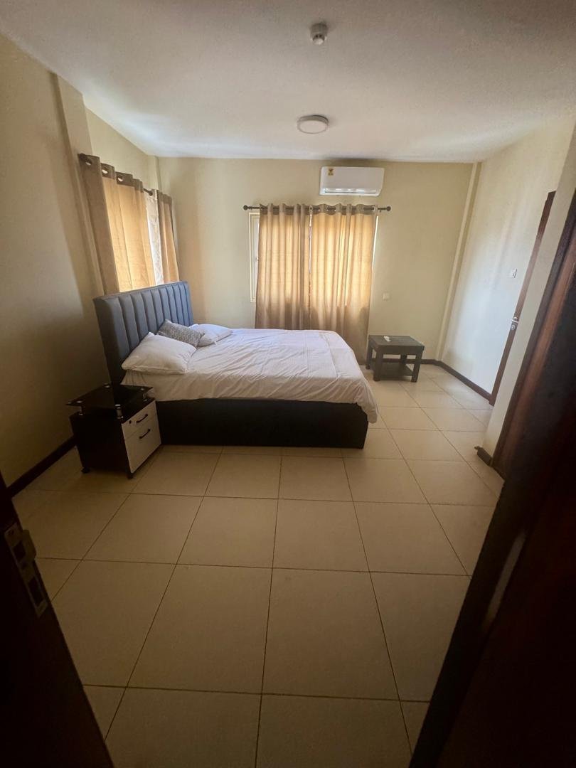 SPACIOUS TWO-BEDROOM APARTMENT FOR LEASE IN ROMAN RIDGE