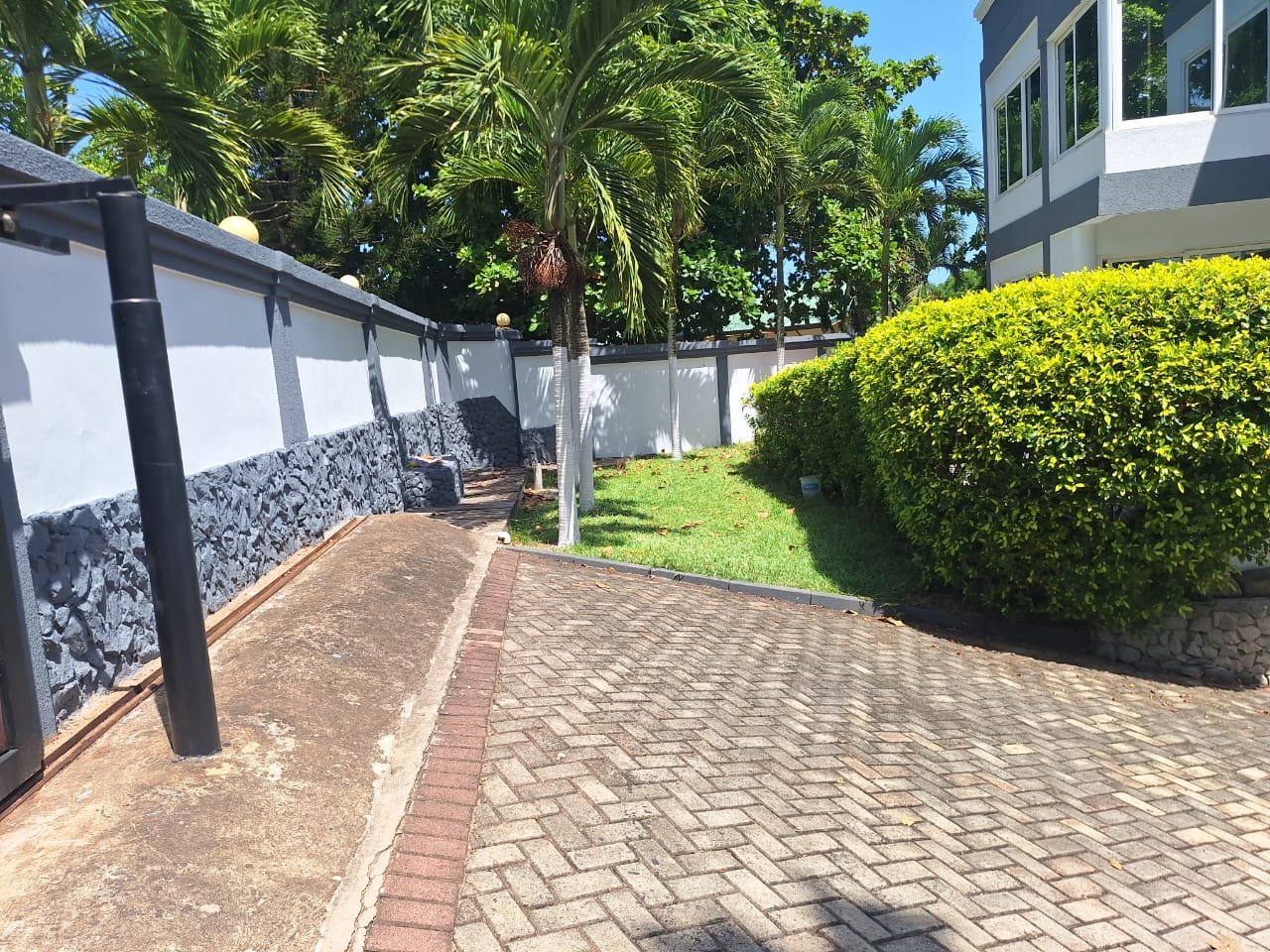Luxury 9-Unit Apartment Complex in Fijai—Takoradi, Ghana