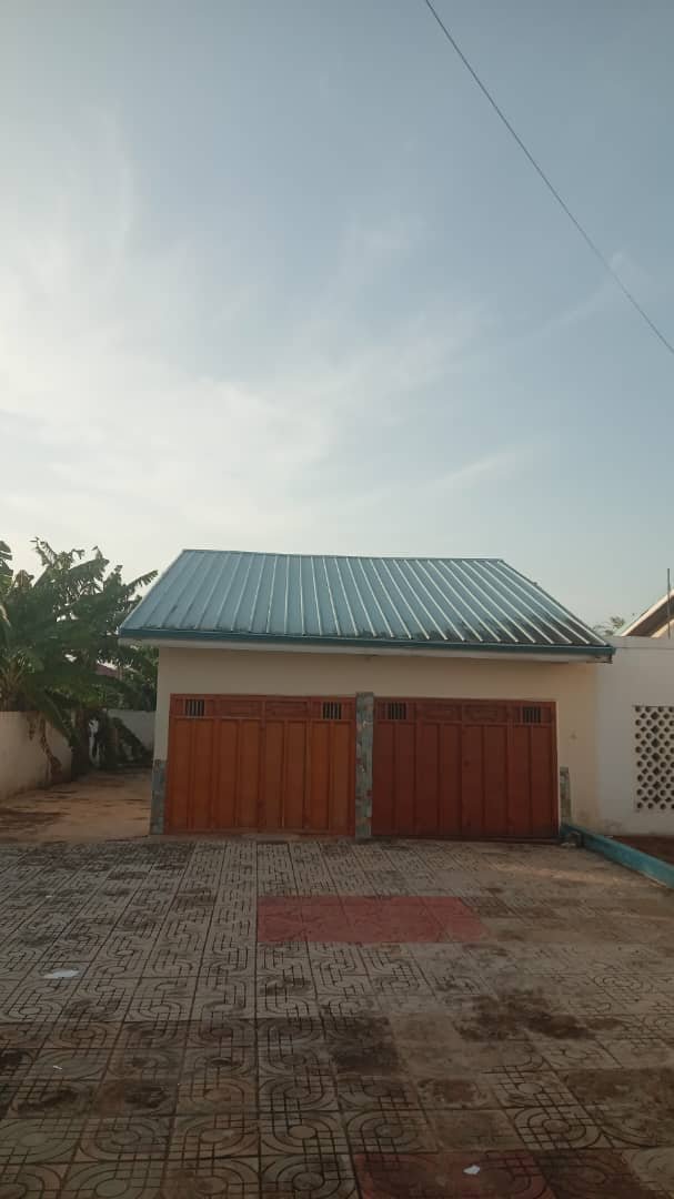 5-Bedroom Office or Residential Property for Rent in Adenta, Accra