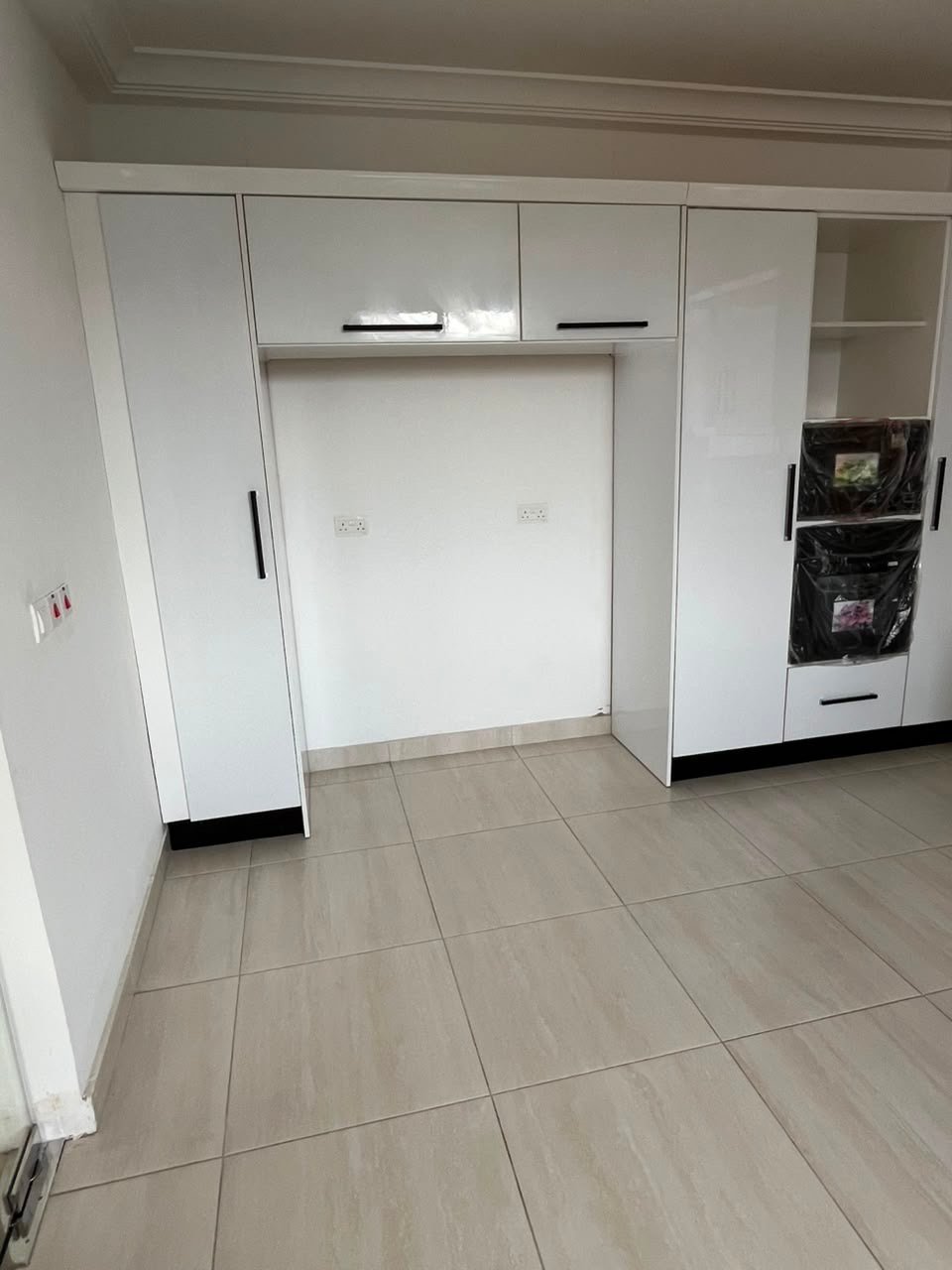 Elegant 4-Bedroom Luxury House for Sale with Swimming Pool in East Legon (American House)