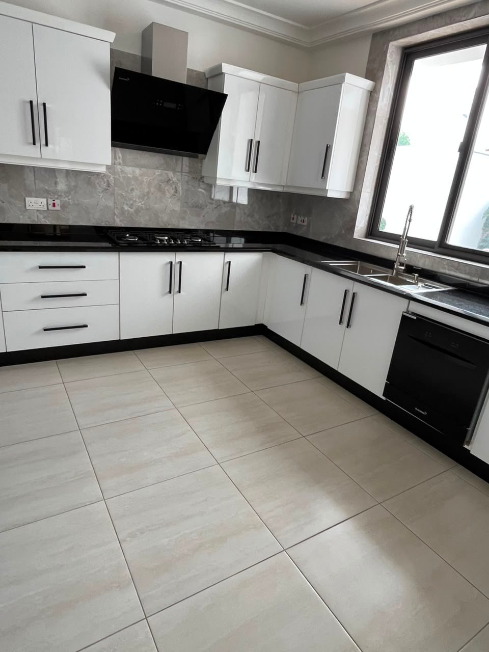 Elegant 4-Bedroom Luxury House for Sale with Swimming Pool in East Legon (American House)