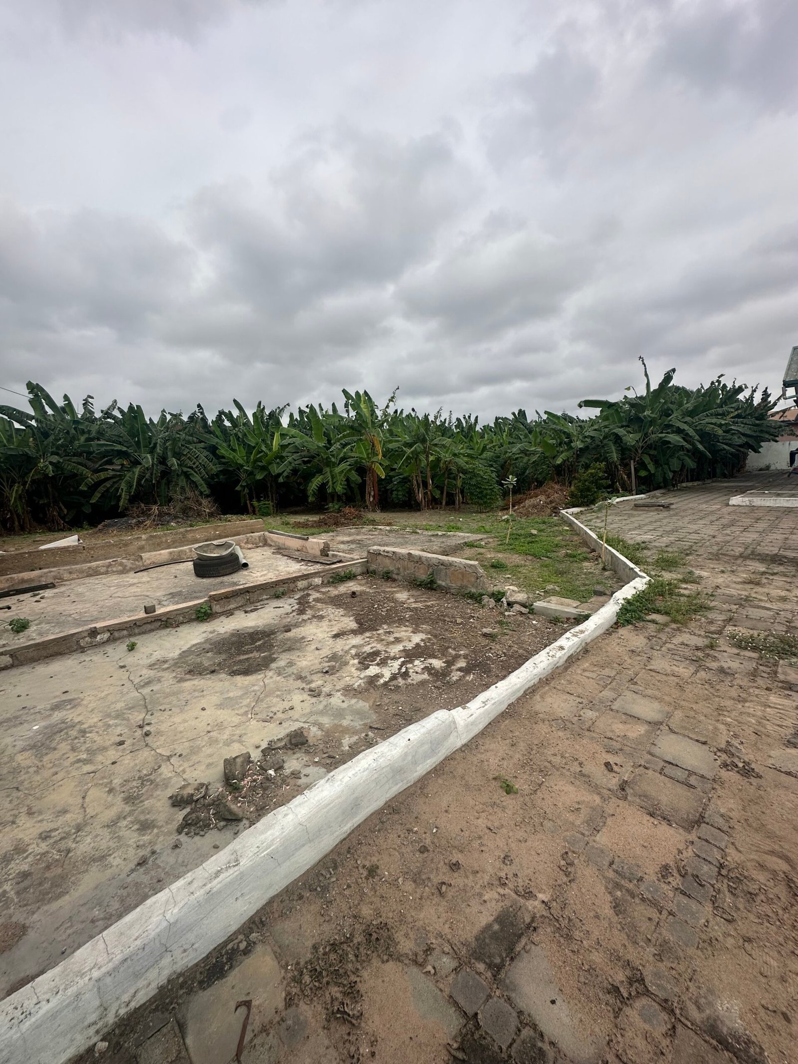 70’ x 100’ Residential Land for Sale in Taifa – Near Kwabenya Roundabout