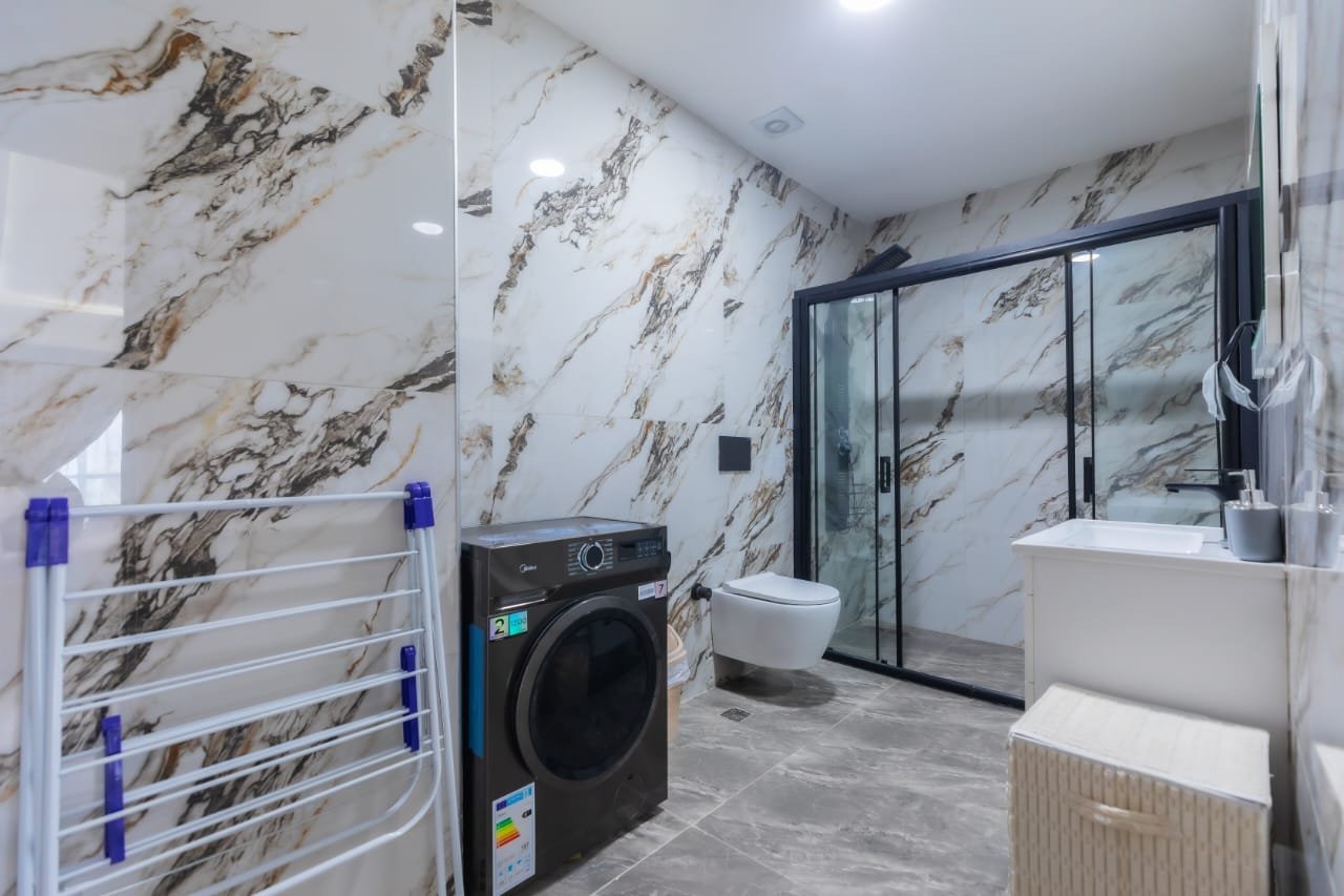 Executive Luxury 2 Bedroom Fully Furnished Apartment for Rent in Labone