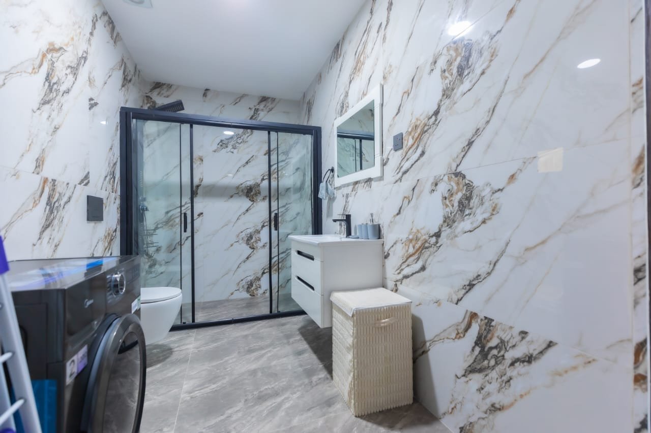Executive Luxury 2 Bedroom Fully Furnished Apartment for Rent in Labone