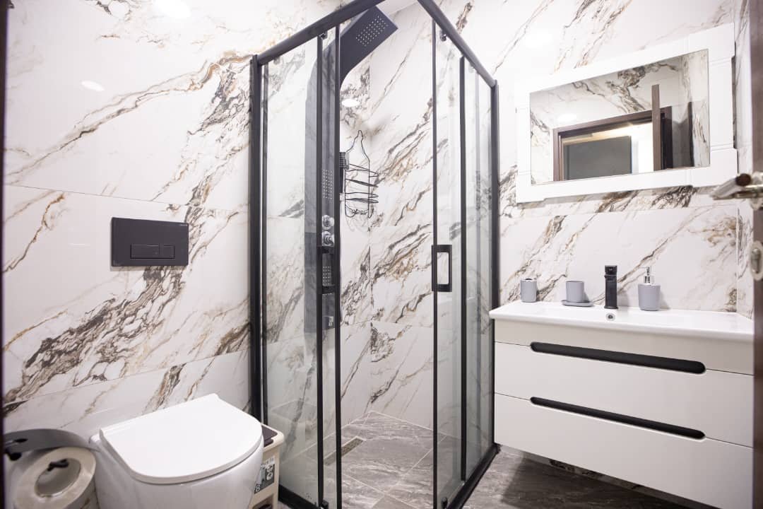 Executive Luxury One Bedroom Apartment for Long term Rent In Labone