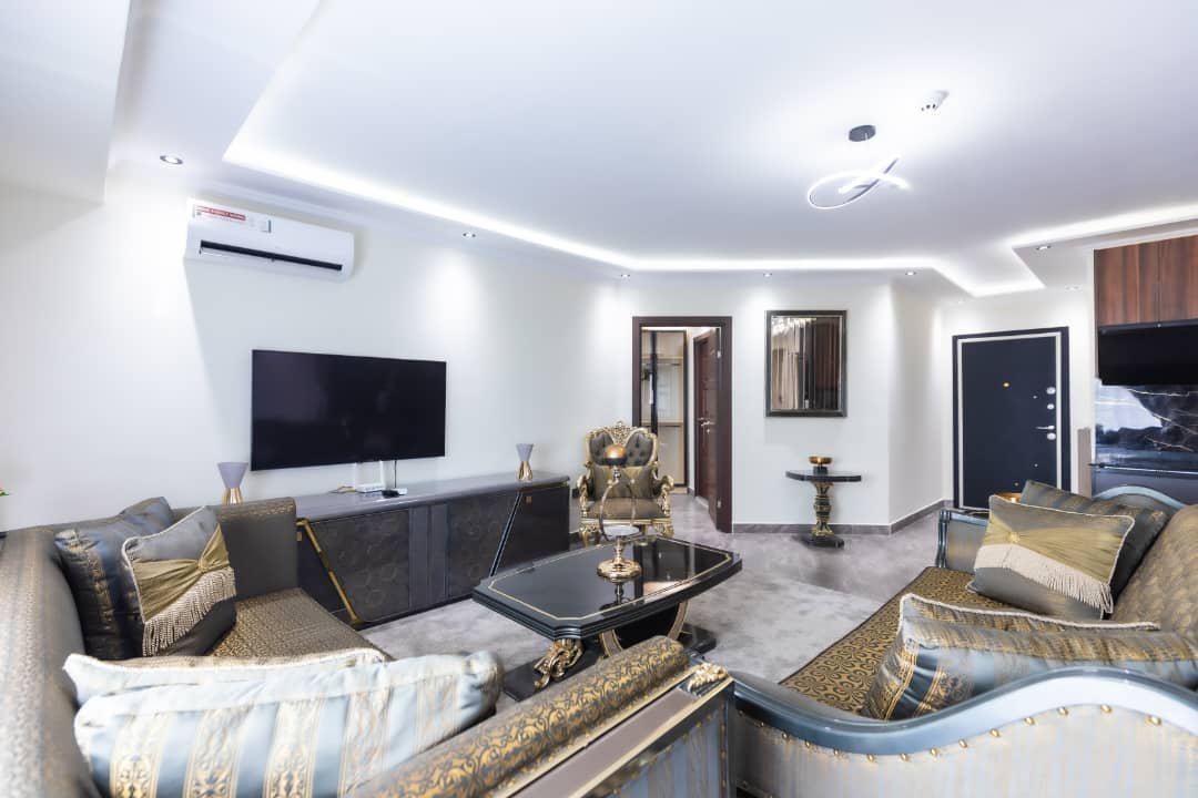 Executive Luxury One Bedroom Apartment for Long term Rent In Labone