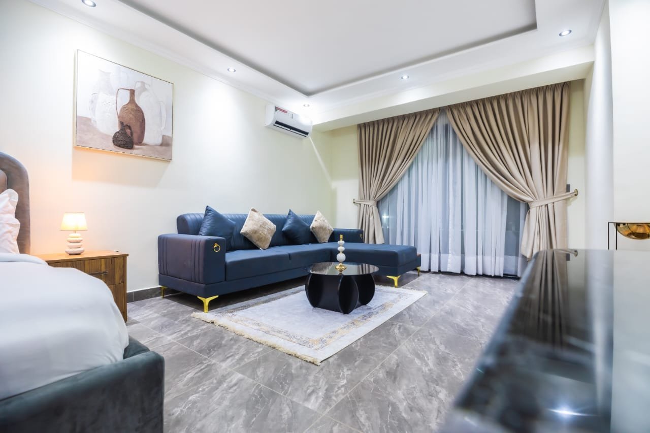 Executive Luxury Studio Apartment for Rent