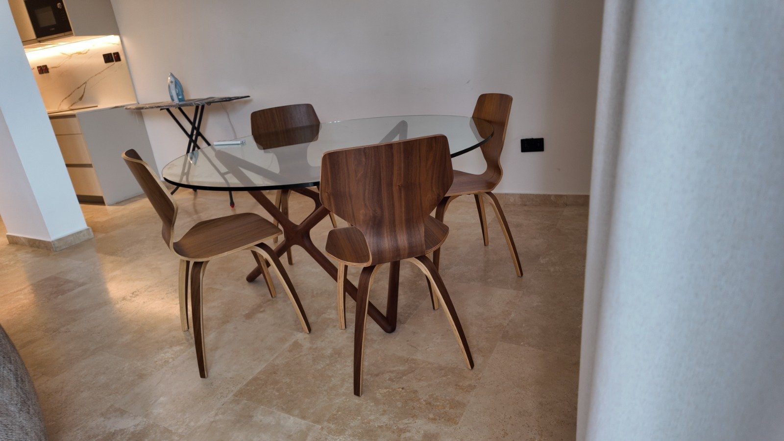 Fully Furnished 1-Bedroom Apartment with Swimming Pool for Sale – Labone, Accra