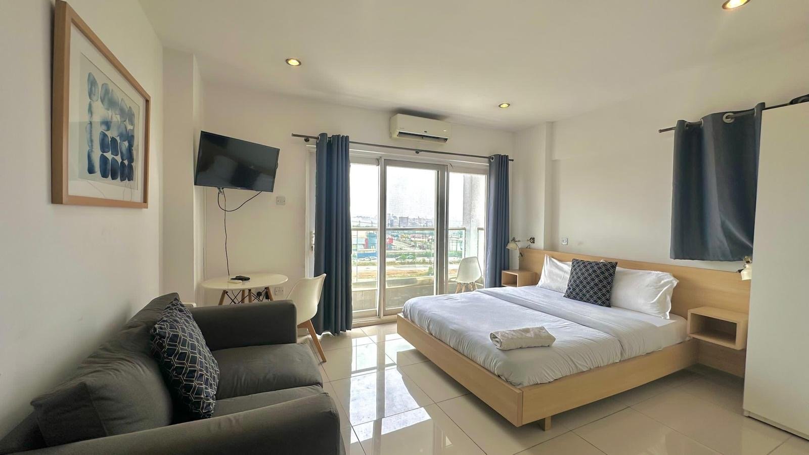 Modern Studio Apartment for Sale – Prime Location