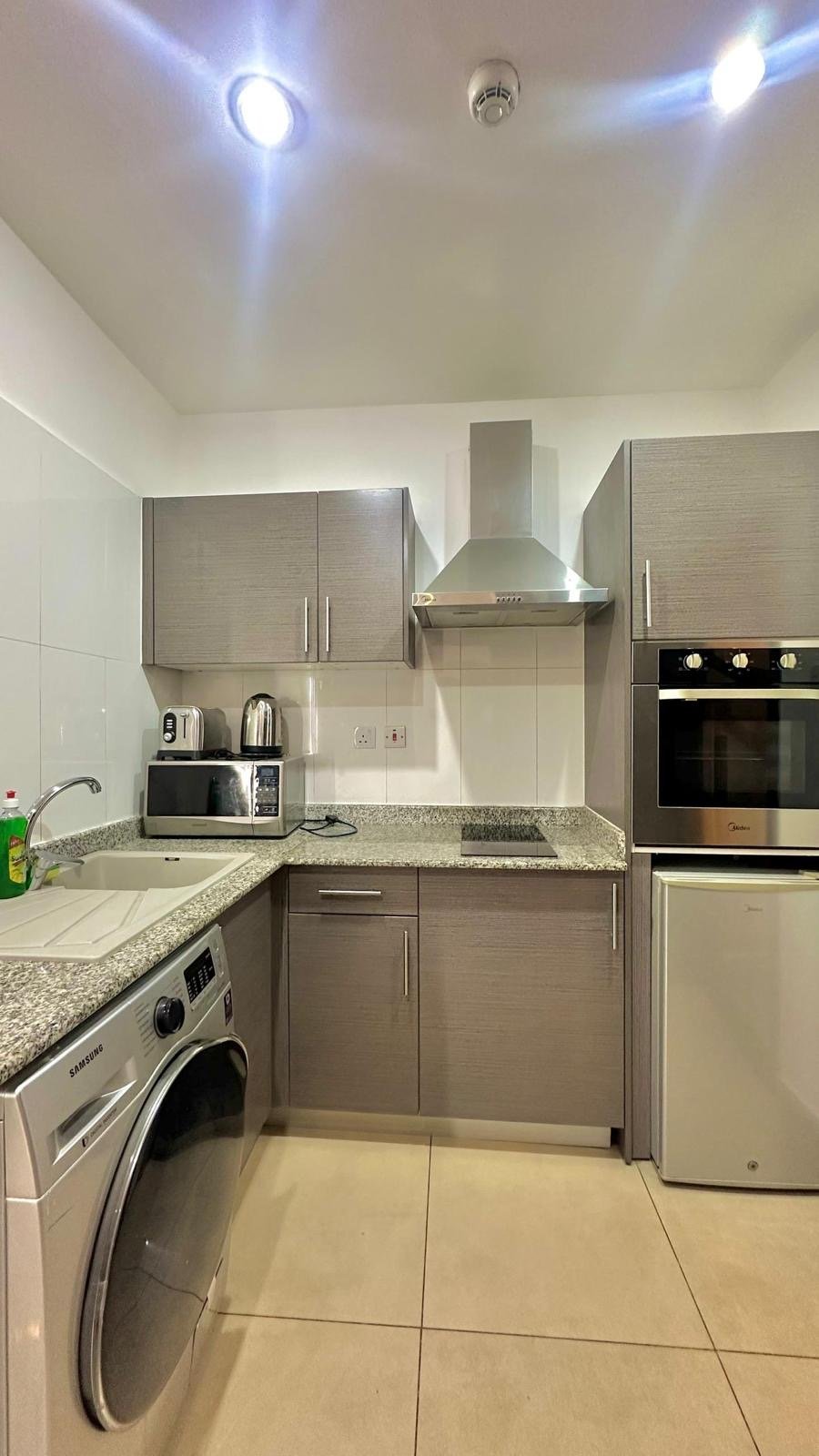 Modern Studio Apartment for Sale – Prime Location