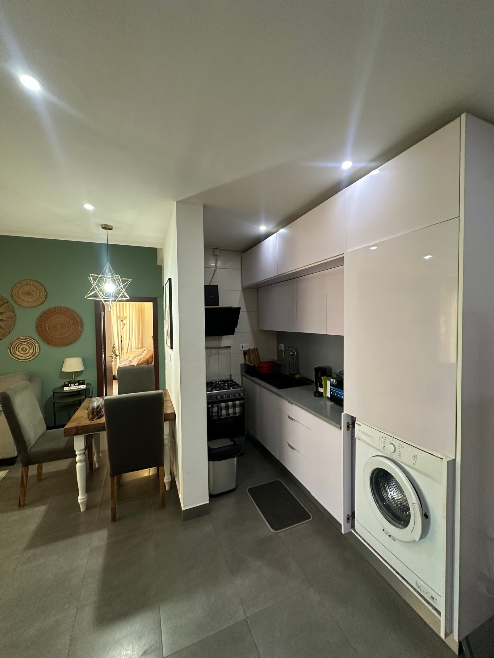 Prime Investment Opportunity: 1-Bedroom Apartment