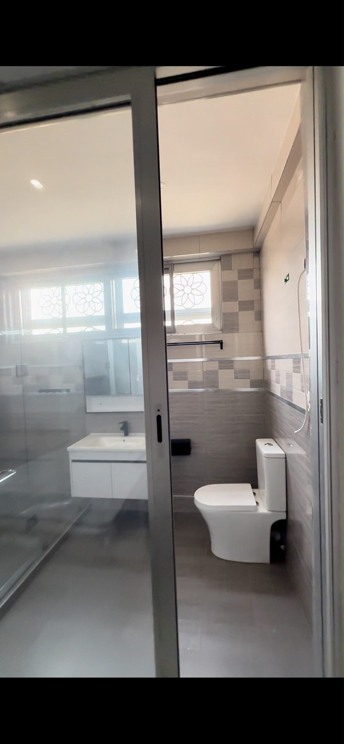Contemporary 2-Bedroom Apartment for Sale in Nungua, Accra