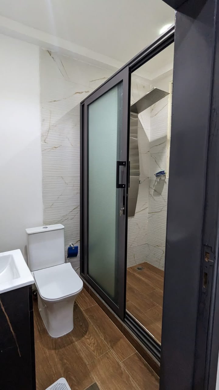 Modern 3-Bedroom townhouse for sale in Nanakrom, Adjiringanor